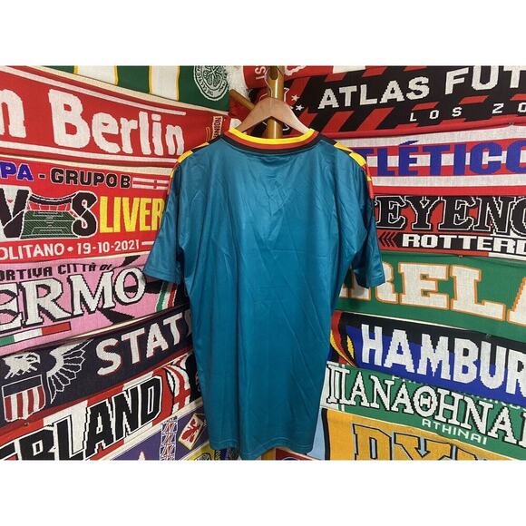 Germany Soccer | Men’s Medium Retro Jersey - Picture 7 of 7